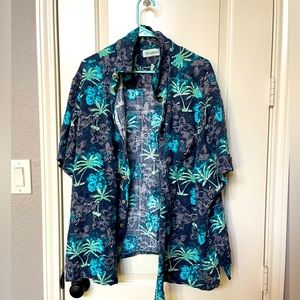 Button up men’s shirt